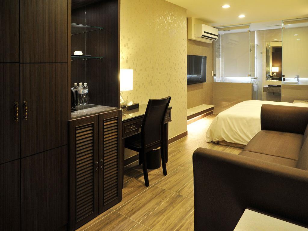 Maple Hotel Ταϊνάν Εξωτερικό φωτογραφία