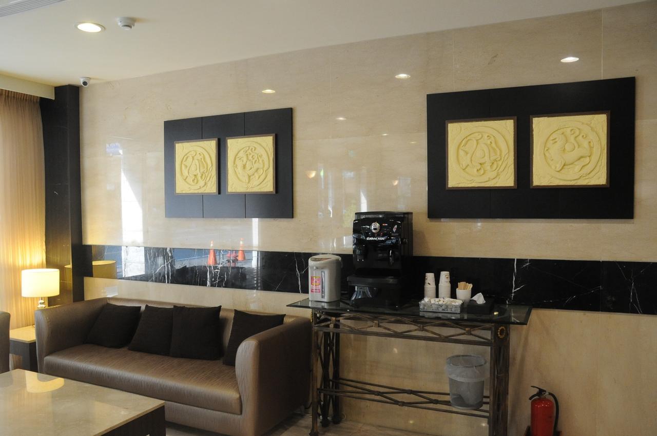 Maple Hotel Ταϊνάν Εξωτερικό φωτογραφία