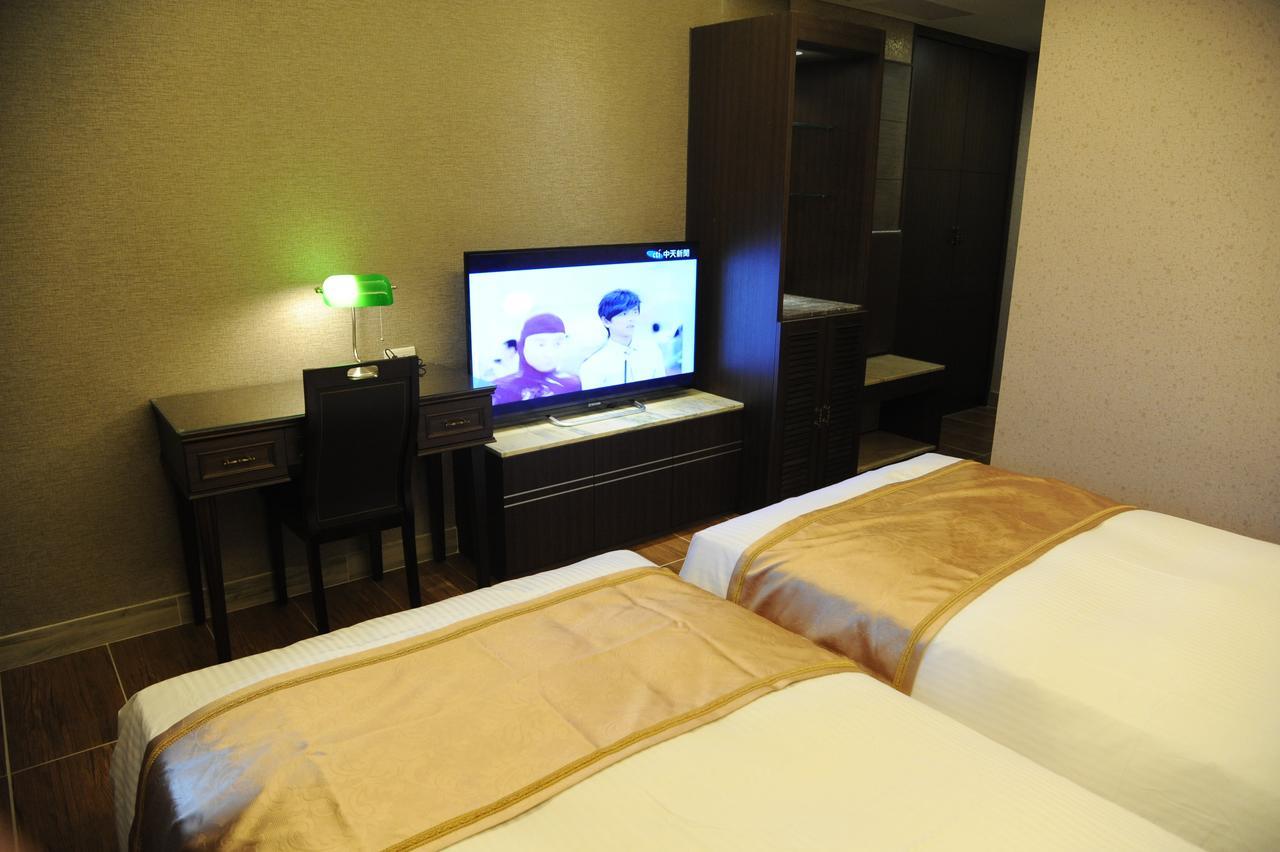 Maple Hotel Ταϊνάν Εξωτερικό φωτογραφία