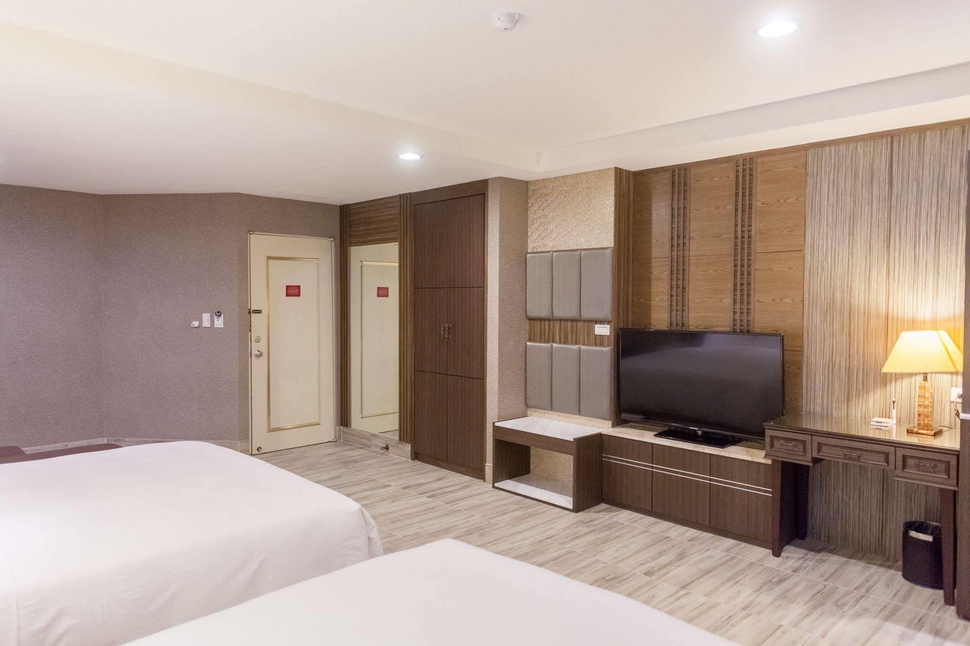 Maple Hotel Ταϊνάν Εξωτερικό φωτογραφία