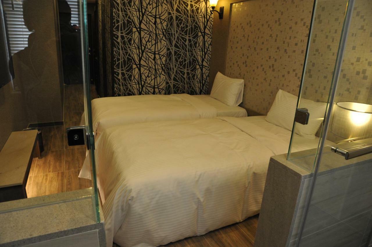Maple Hotel Ταϊνάν Εξωτερικό φωτογραφία